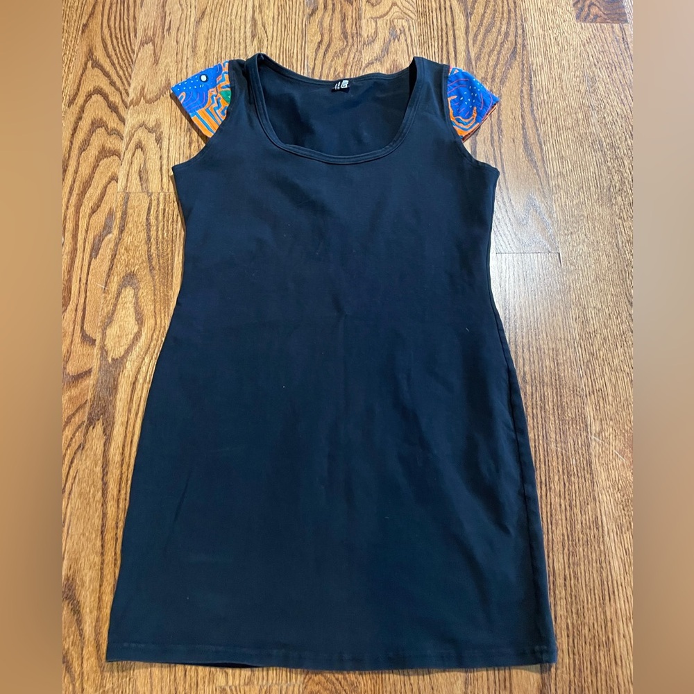 Colombia Mola dress in size S